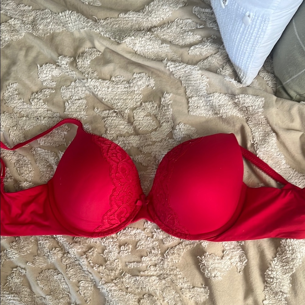 Victoria’s Secret Red Lace Push up Bra